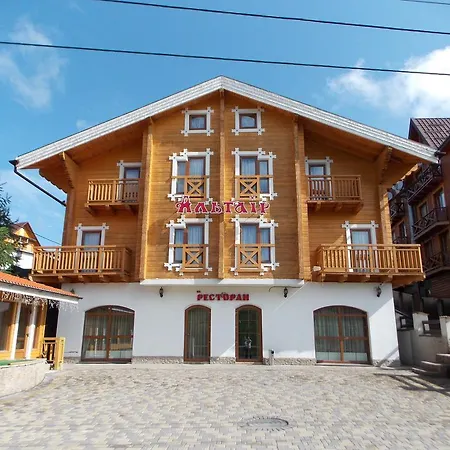 Altair Hotel 3*